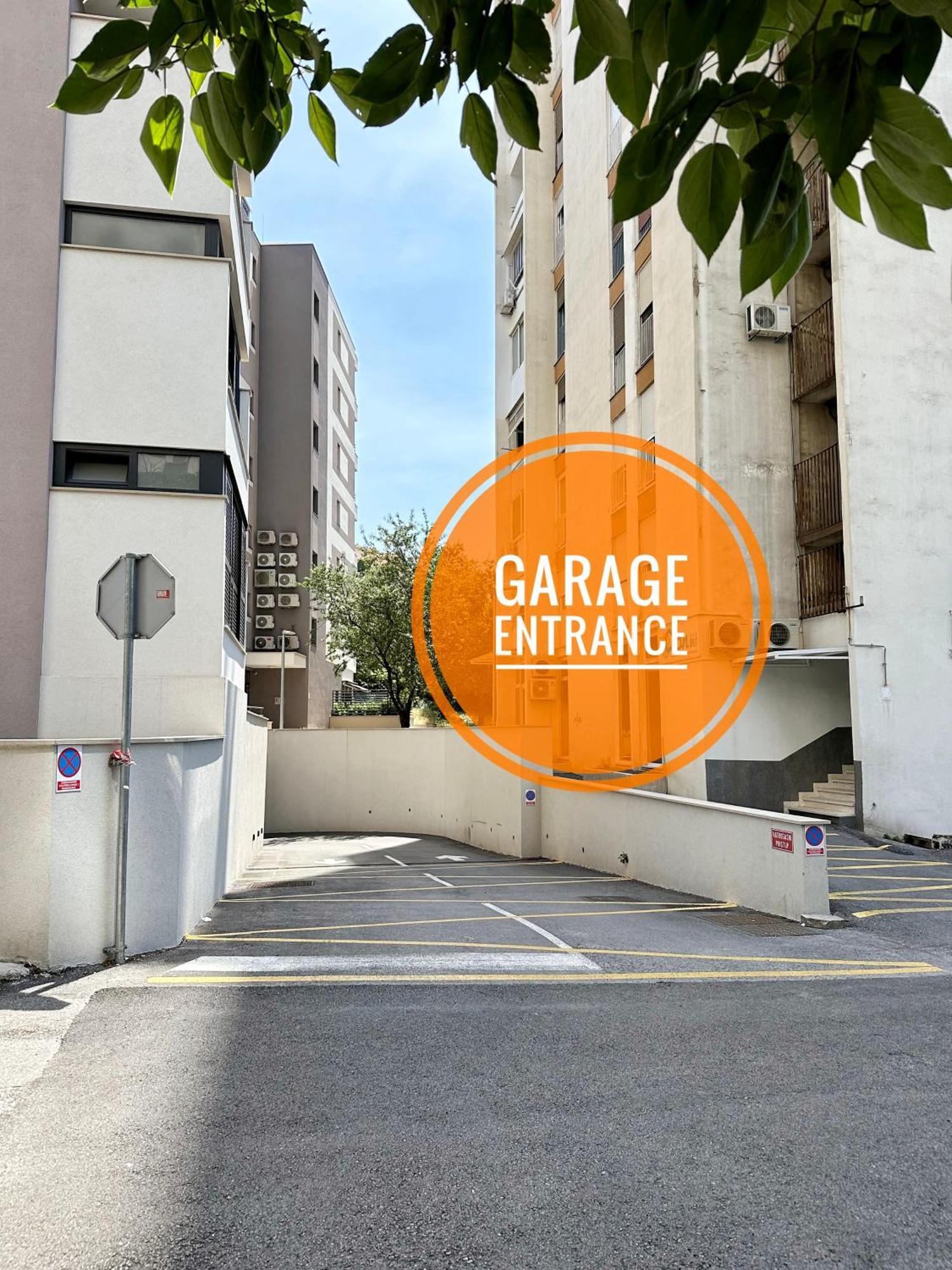 S'Akvarel 1 & 5 - Private Garage Lejlighed Split Eksteriør billede